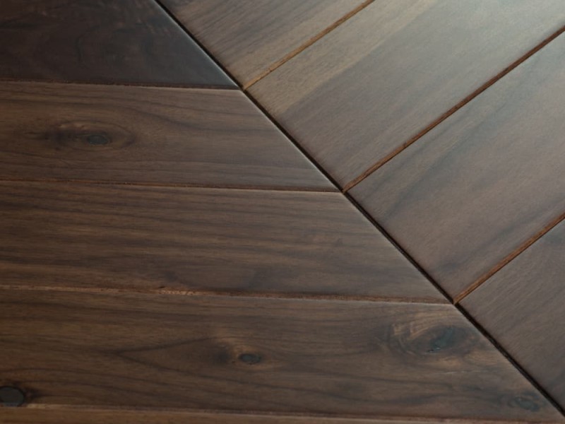 Паркет Елка Французская Lab Arte Chevron 396/344х90х14 /60° Орех Американский Натур лак