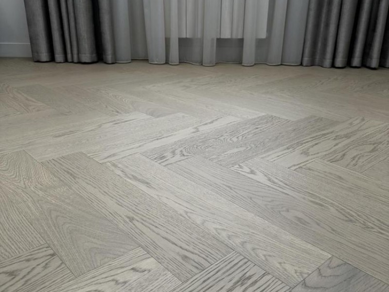 Кварцевый паркет Quartz Parquet Английская Ёлка Дуб Шампань 33-414 5/0,6 мм Кварцевый паркет Quartz Parquet Английская Ёлка Дуб Шампань 33-414 5/0,6 мм